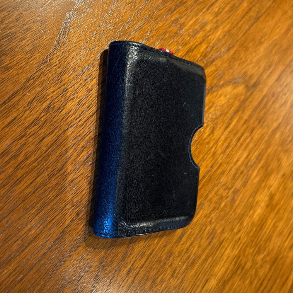 hard graft, “Capable Card Case”, color is “Coal”